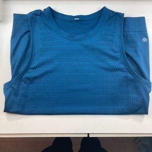 Lululemon breeze by tank